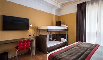 1 kingsize-bett 1 etagenbett, nichtraucher, familienzimmer, pc safe, wasserkocher