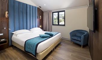 1 kingsize-bett und 1 doppelschlafsofa, nichtraucherzimmer, junior suite, oberste etage, wohnzimmer, balkon