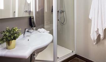 1 einzelbett, nichtraucher, comfort zimmer, wi-fi, pc safe, wasserkocher