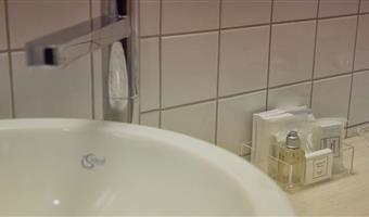 1 queensize- und 1 einzelbett, standard-dreibettzimmer