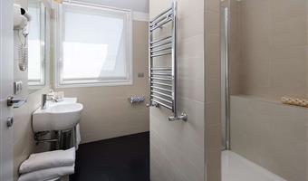 1 queensize-bett, nichtraucher, comfort zimmer