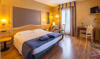 1 queensize-bett, superior-zimmer, terrasse, panoramablick, wi-fi