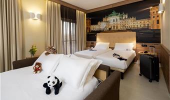 1 queen-size-bett oder 2 einzelbetten, familienzimmer, schlafsofa in queen-size, wi-fi