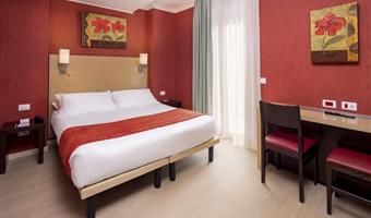 1 kingsize-bett, nichtraucher, comfort zimmer, flat-screen-fernseher, wi-fi, pc safe