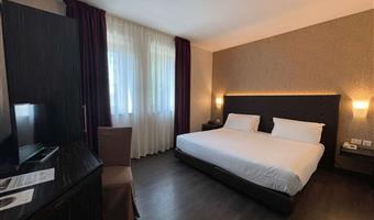 1 queensize-bett, classic zimmer, einzelbetten auf anfrage