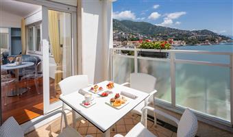 suite 60qm - 1 kingsize-bett, 1 doppelbett, 1 sofabett, meerblick, terrasse,  2 badezimmer, nichtraucher