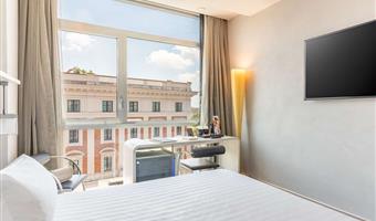 1 kingsize-bett, comfort zimmer, einzelbetten auf anfrage, wi-fi, kaffeemaschine und wasserkocher, bademantel und hausschuhe