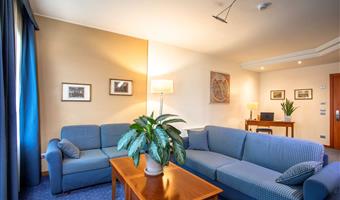 1 kingsize-bett, nichtraucher, junior-suite, double sofabed