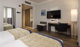 1 kingsize-bett, 1 zusätzliches bett, dreierzimmer