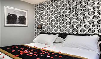 1 queensize-bett, comfort zimmer, einzelbetten auf anfrage