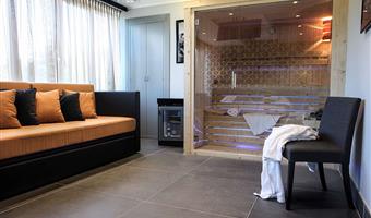 1 kingsize-bett, sofabett, deluxe-zimmer, sauna, whirlpool, dusche