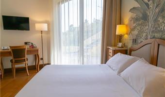 1 queensize- und 1 einzelbett, standardzimmer