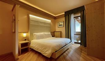 1 queensize-bett, nichtraucher, standardzimmer, balkon, bergblick