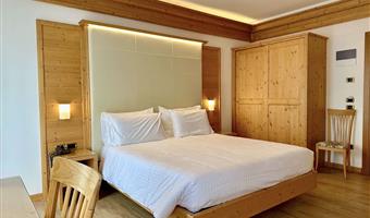 1 queensize-bett, nichtraucher, deluxe-zimmer, balkon, bergblick