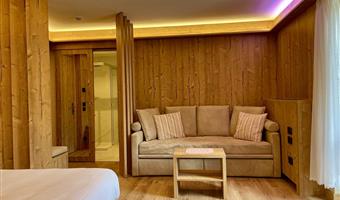 1 queensize-bett, nichtraucher, deluxe-zimmer, balkon, bergblick