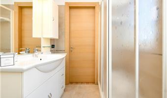 suite - 1 queensize-bett, 1 einzelbett, nichtraucher, familienzimmer, sofa-etagenbett, terrasse, kochnische