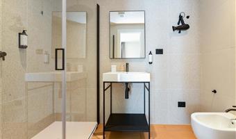 apartment - 1 queensize-bett, 1 einzelbett, nichtraucher, nebengebäude, kochnische, auf wunsch kann das zimmer auch mit zwei einzelbetten ausgestattet werden