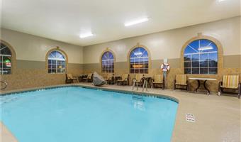 Pool of the Best Western Plus Winslow Inn - Winslow - 03151