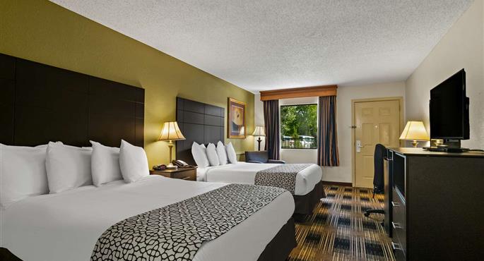 Room of the Best Western Windsor Suites - Fayetteville - 04100