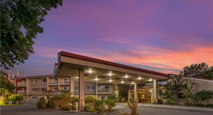 Exterior of the Best Western Plus Garden Court Inn - Fremont - 05224
