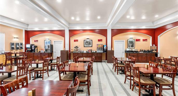 Restaurant of the Best Western Plus Yosemite Way Station Motel - Mariposa - 05440