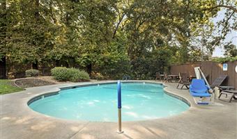 Pool of the Best Western Heritage Inn - Chico - Chico - 05444