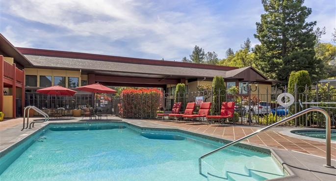 Pool of the Best Western Plus Placerville Inn - Placerville - 05478
