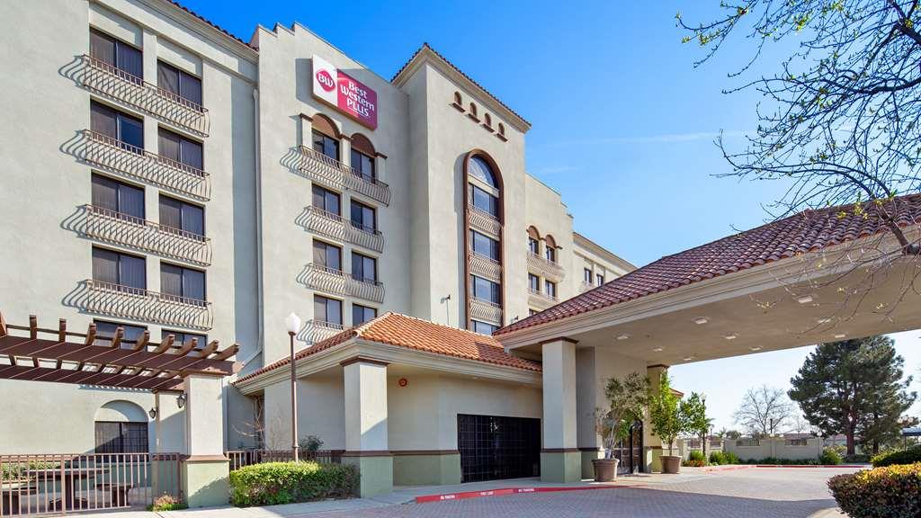 Rancho Cucamonga Places To Stay