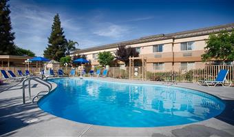 hotel in porterville 05525 f