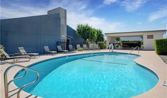 hotel in coalinga 05621 f