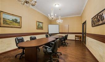 Meeting rooms of the Chateau Big Bear Boutique Hotel, BW Signature Collection - Big Bear Lake - 05641