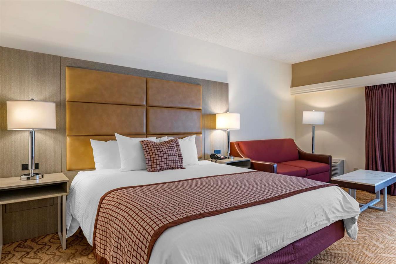 Hotel in Thousand Oaks - BW Plus Thousand Oaks Inn Thousand Oaks