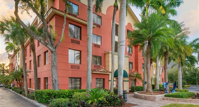 hotel in palm beach gardens 10389 f