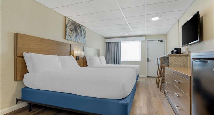 Room of the Chateau Beachfront Resort, BW Signature Collection - Panama City Beach - 10433