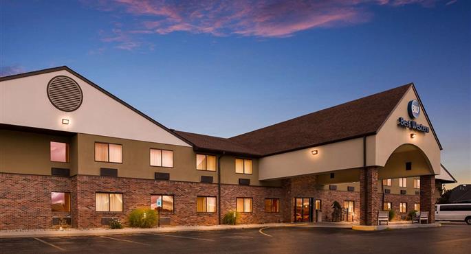 Exterior of the Best Western Kendallville Inn - Kendallville - 15070