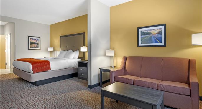 Room of the Best Western Plus Elizabethtown Inn & Suites - Elizabethtown - 18116