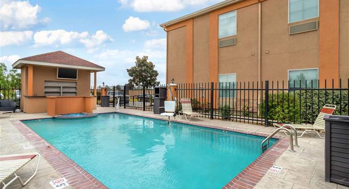 Pool of the Best Western Casino Inn - Vinton - 19115