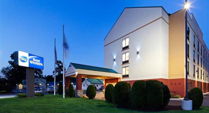 hotel in west springfield 22062 f