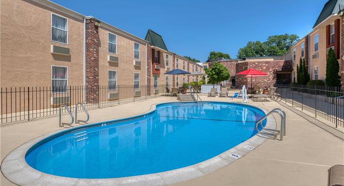 Pool of the Best Western Philadelphia South - West Deptford Inn - West Deptford - 31046