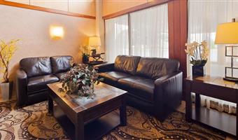 hotel in clifton park 33064 f