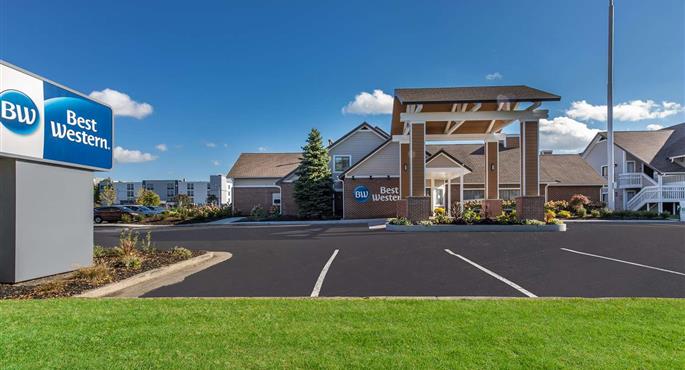 Exterior of the Best Western Fishkill Inn & Suites - Fishkill - 33188