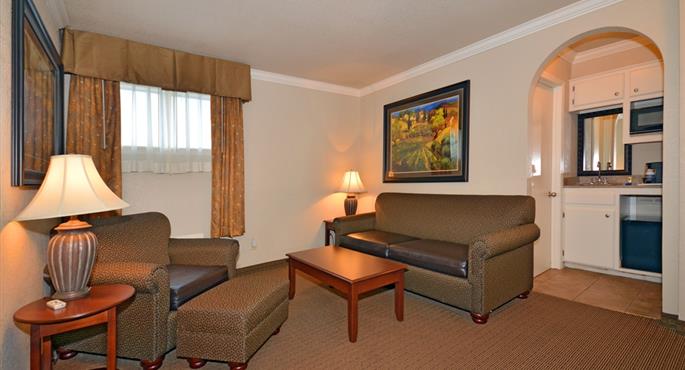 hotel in mcalester 37095 f