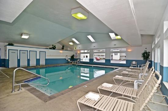 Pool of the Best Western Salbasgeon Inn & Suites of Reedsport - Reedsport - 38115