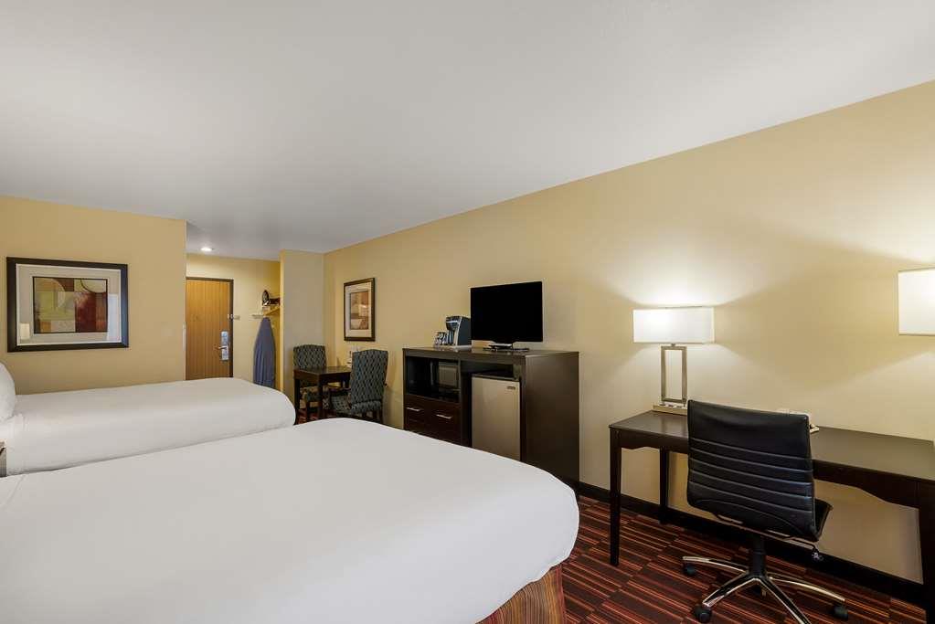 hotels in hermiston or area