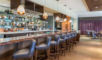 Restaurant of the Best Western Premier Boulder Falls Inn - Lebanon - 38168