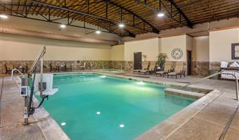 Pool of the Best Western Plus Intercourse Village Inn & Suites - Intercourse - 39039