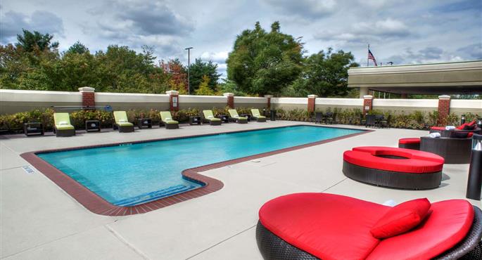 Pool of the Inn at Fox Chase, BW Premier Collection - Bensalem - 39151