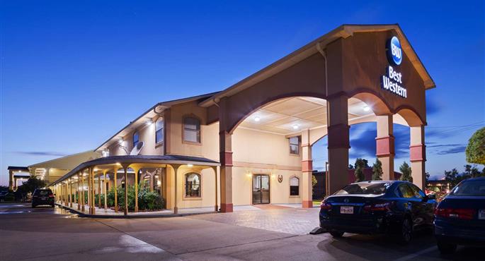 Exterior of the Best Western Angleton Inn - Angleton - 44522