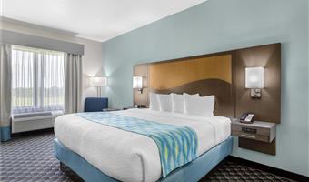 Room of the Best Western Plus Waller Hotel - Waller - 44749