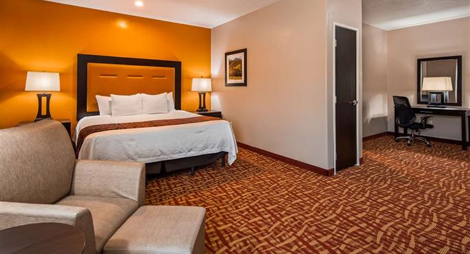Suite of the Best Western Plus Zion West Hotel - La Verkin - 45090